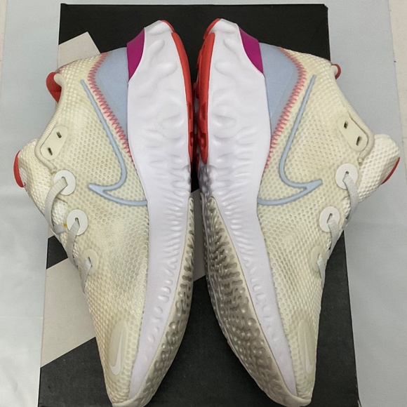 Size - US 8 / EUR 39 - Nike Renew Run White Ember Glow W. - Picture 6 of 9